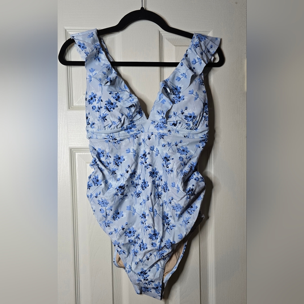 Women's A Pea In The Pod Maternity One Piece Swimsuit Beach Resortwear